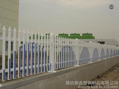 濰坊鼎鑫 匠心打造全國(guó)知名塑鋼P(yáng)VC護(hù)欄，筑就安全與美觀的風(fēng)景線